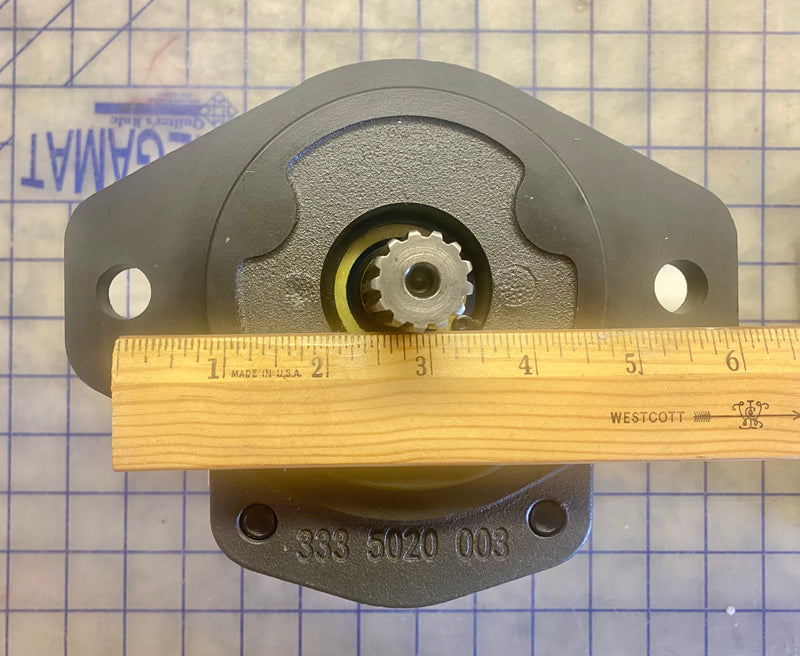 6808 Hydraulic Pump, used on the Read Screen-all screeners, model RD-90. Superseded part number was 10379