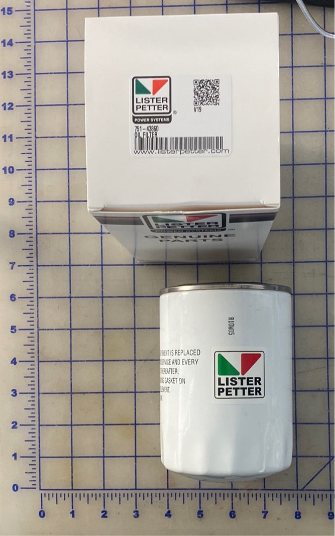 751-43860 Oil filter, used on the Lister Petter LPWS4 and the LPWT4 build 76 engines.
