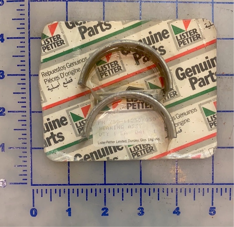 Lister Petter Center bearing assembly 750-11250/50, used on a Lister Petter  LPA, LPW/G/S/T model engines
