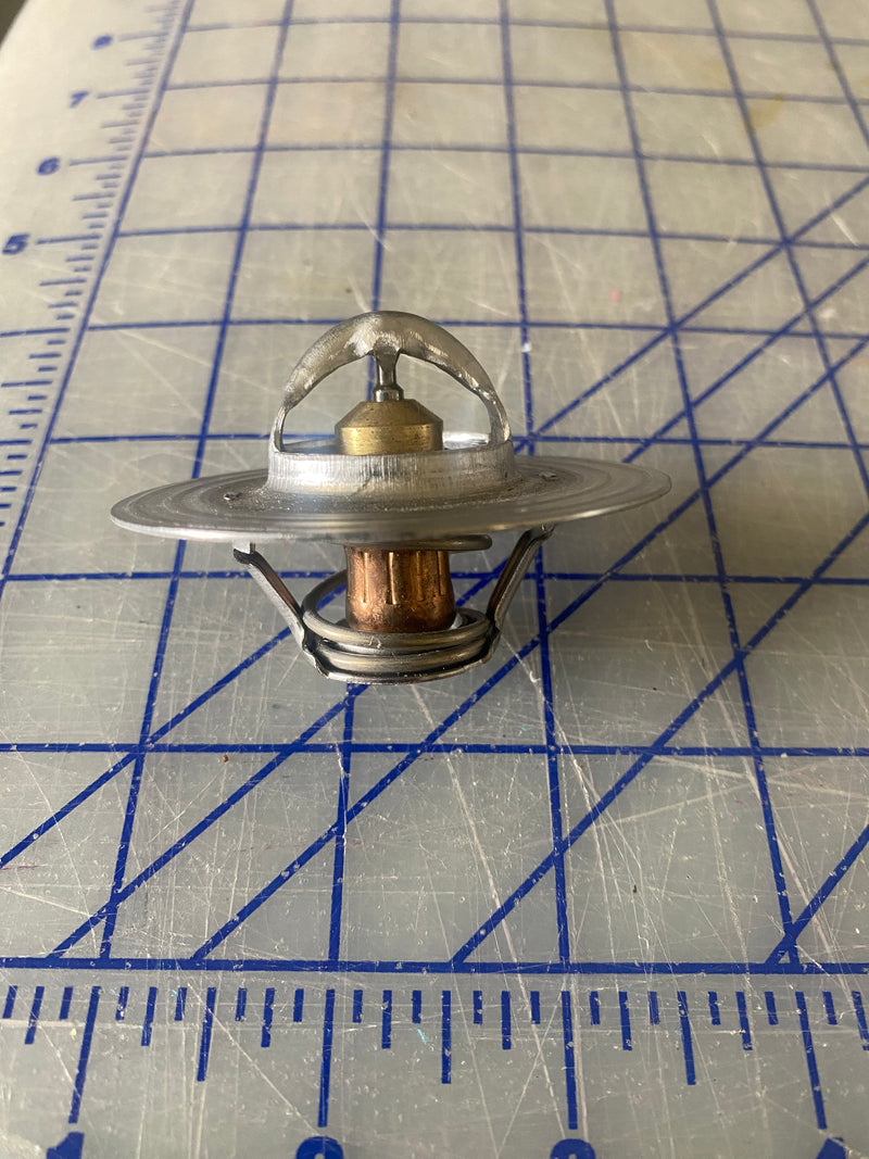 40-1092902 Thermostat, for G1600 Hercules industrial engine.